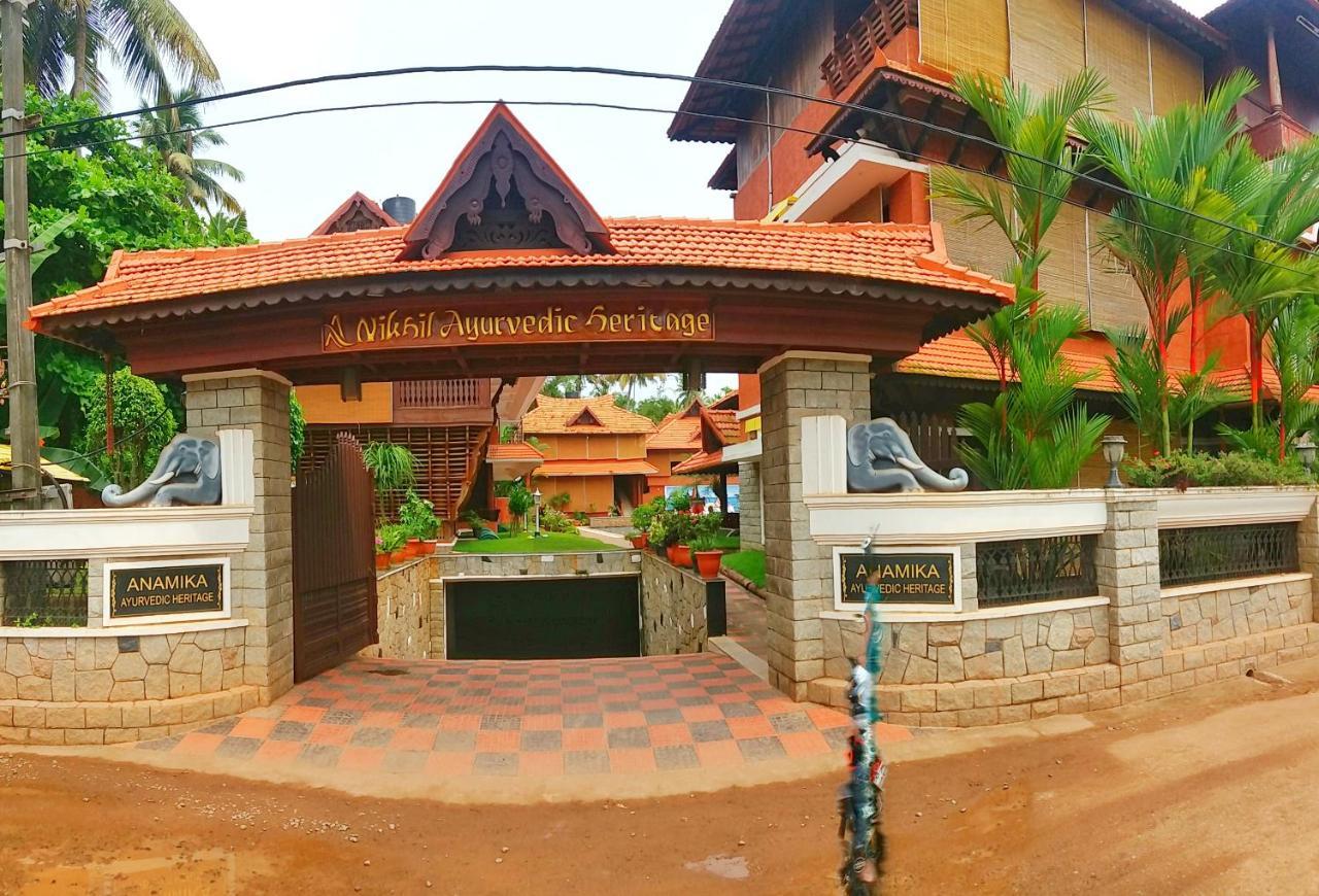 Nikhil Ayurvedic Heritage Hotel Varkala Exterior photo